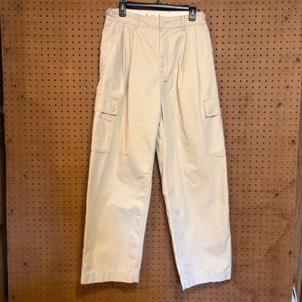 AE77 New York Khaki Pleated Cargo Pants Organic‎ Cotton Wide Leg 10 Regular